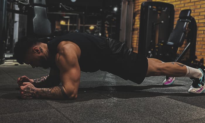 Тренировка 5 "Плечи"