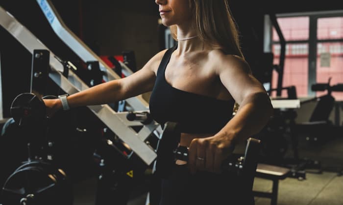 Тренировка 6 "Грудь + плечи"